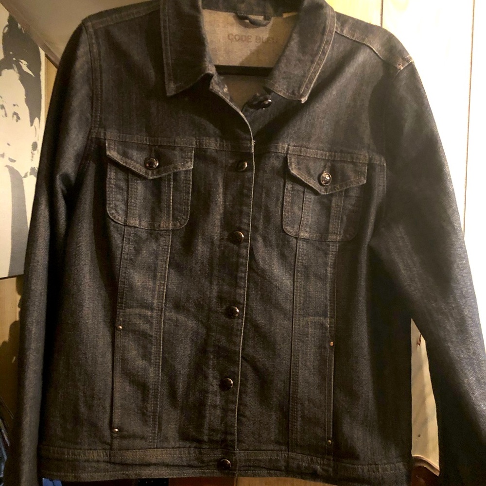 Cute Code Bleu denim jean jacket. Fancy buttons.